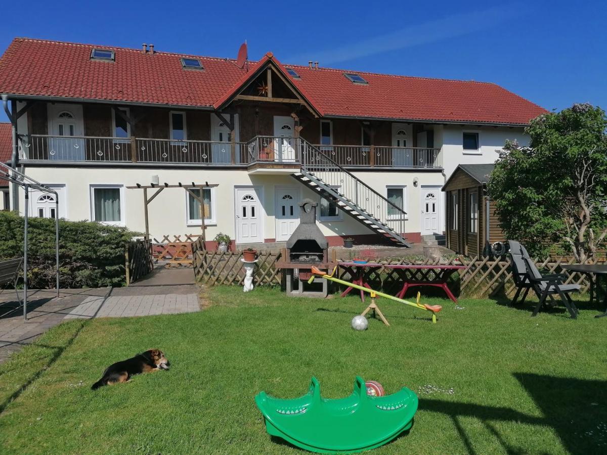 Urlaub Beim Schmied Apartment Kuehlungsborn Exterior photo